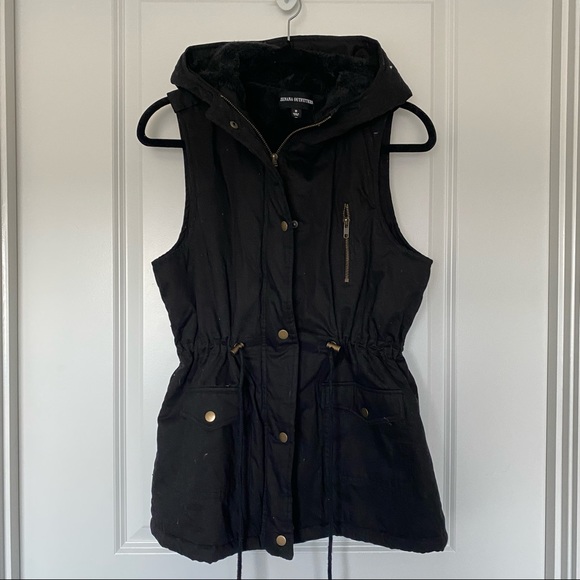 NWOT Zenana Outfitter Fur Lined Zip/Button/Hood Drawstring Vest BLACK SIZE M - Picture 9 of 13